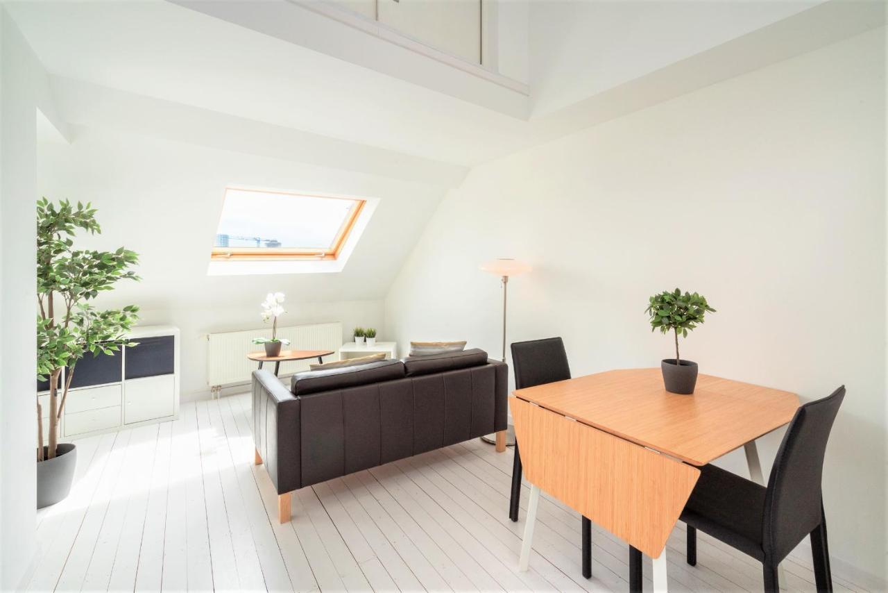 Beautiful Terrace In The Heart Of Apartment *
